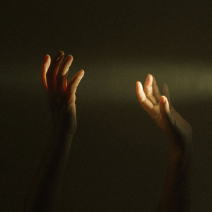 胸大美女乳头大高朝版
